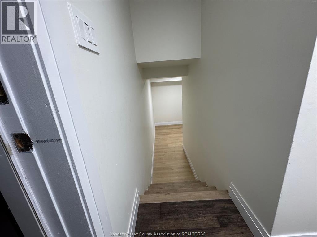 9248 Esplanade Dr Unit# Basement, Windsor, Ontario  N8R 1J1 - Photo 11 - 26012758