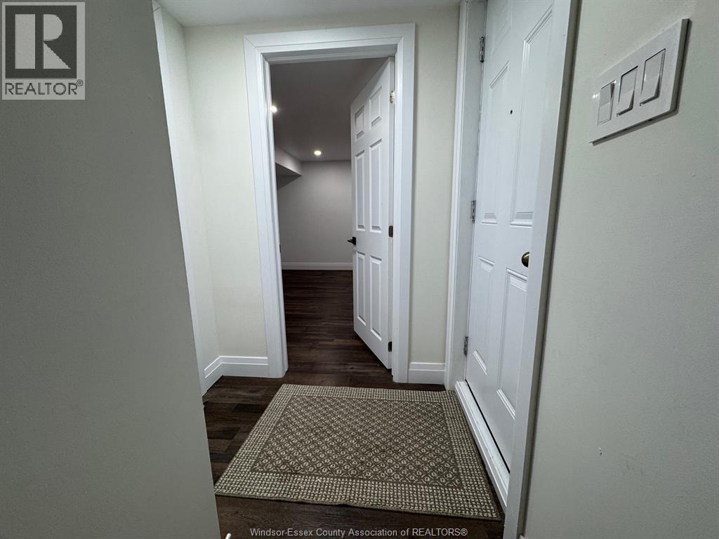 9248 Esplanade Dr Unit# Basement, Windsor, Ontario  N8R 1J1 - Photo 7 - 26012758