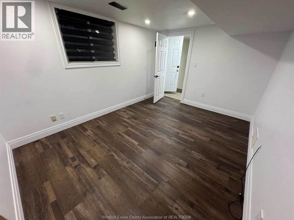 9248 Esplanade Dr Unit# Basement, Windsor, Ontario  N8R 1J1 - Photo 9 - 26012758