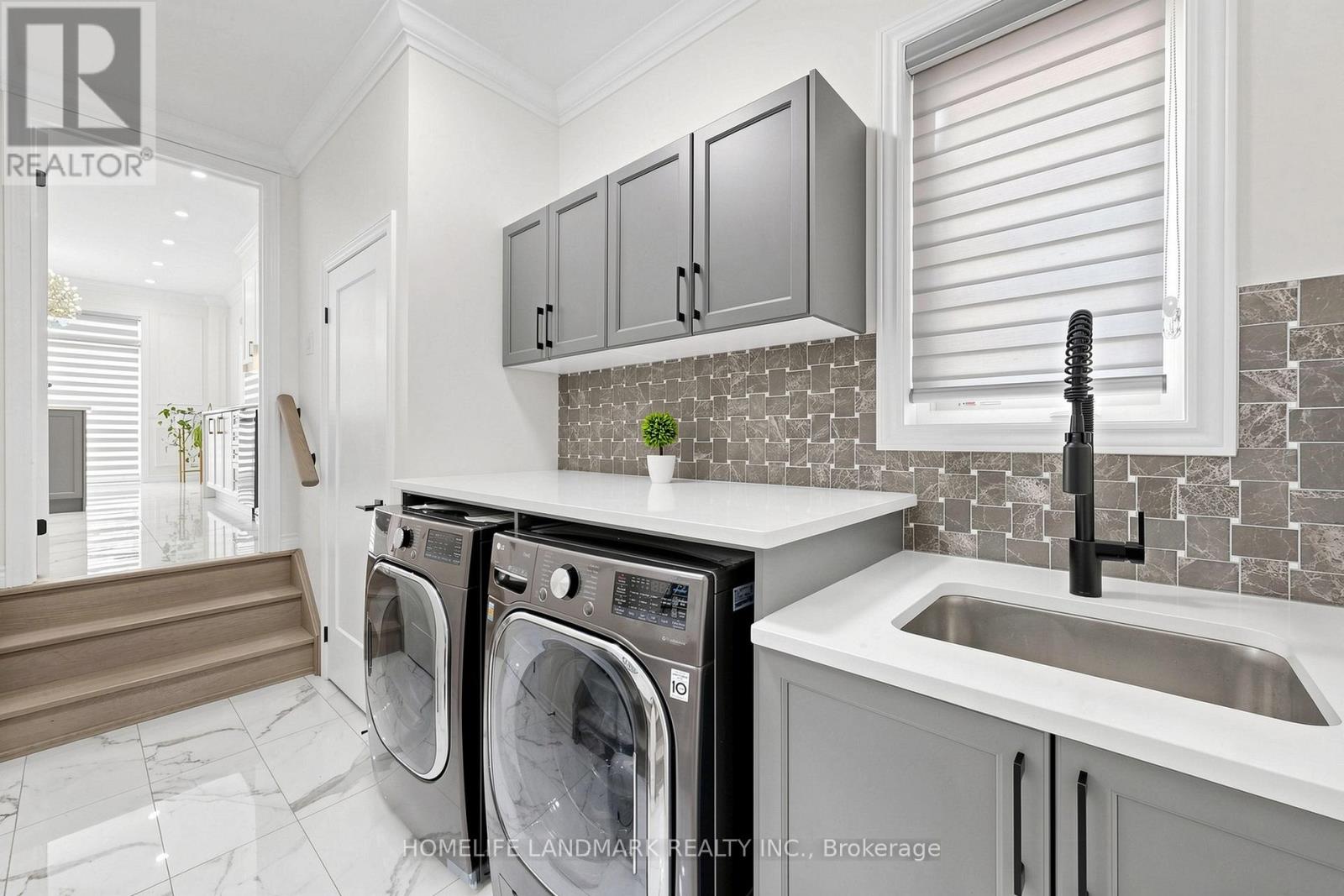 45 Morley Crescent, Whitby, Ontario  L1R 3C2 - Photo 25 - E13125836