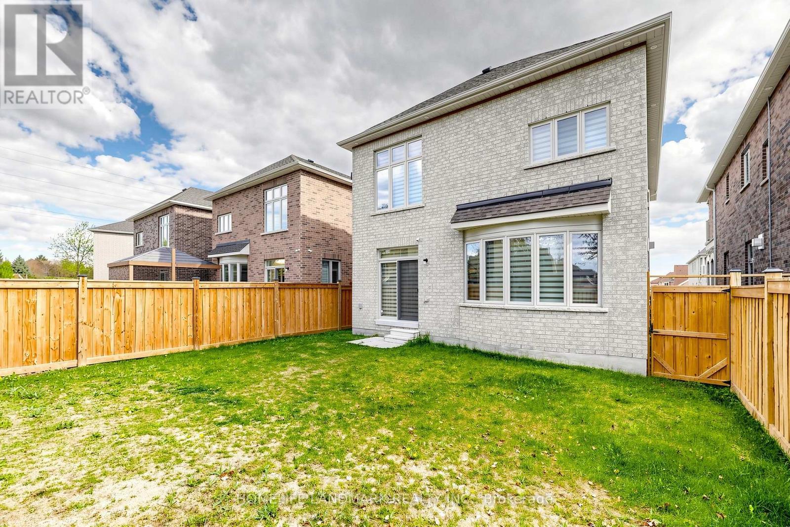 45 Morley Crescent, Whitby, Ontario  L1R 3C2 - Photo 49 - E13125836