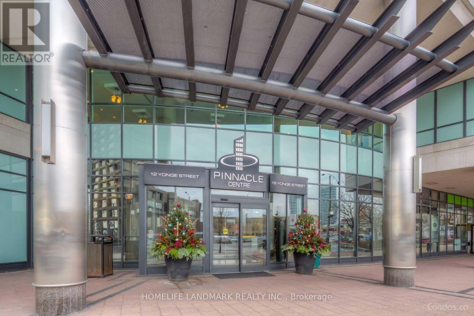 2604 - 12 Yonge Street, Toronto, Ontario  M5E 1Z9 - Photo 2 - C13226064
