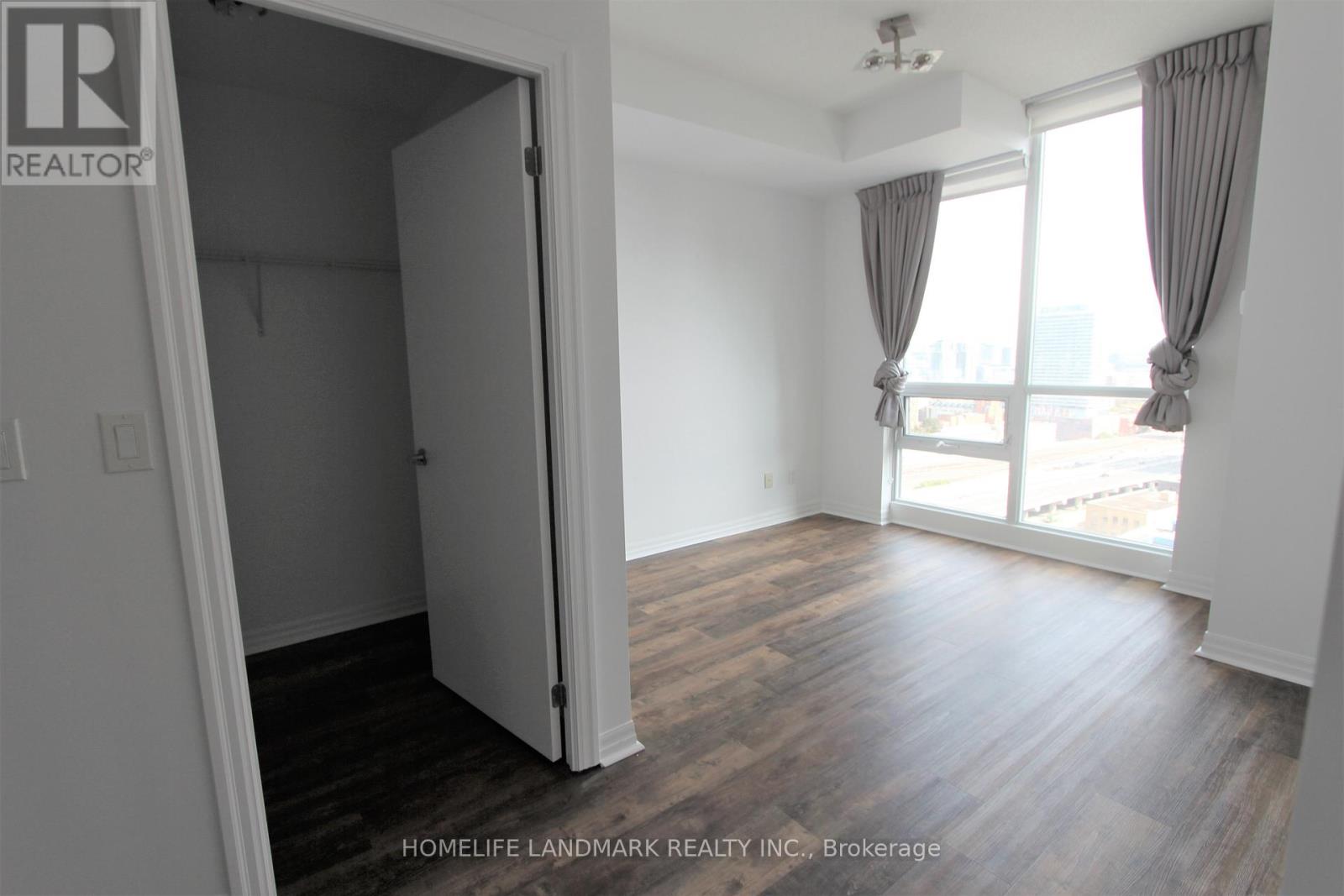 2604 - 12 Yonge Street, Toronto, Ontario  M5E 1Z9 - Photo 8 - C13226064