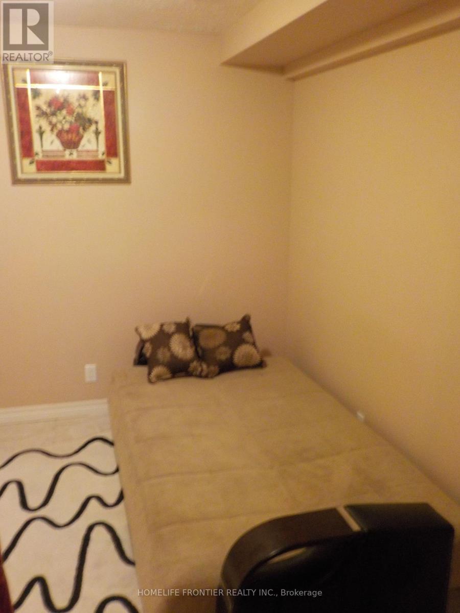 248 Shuter (Basement) Street, Toronto, Ontario  M5A 1W2 - Photo 16 - C13226078