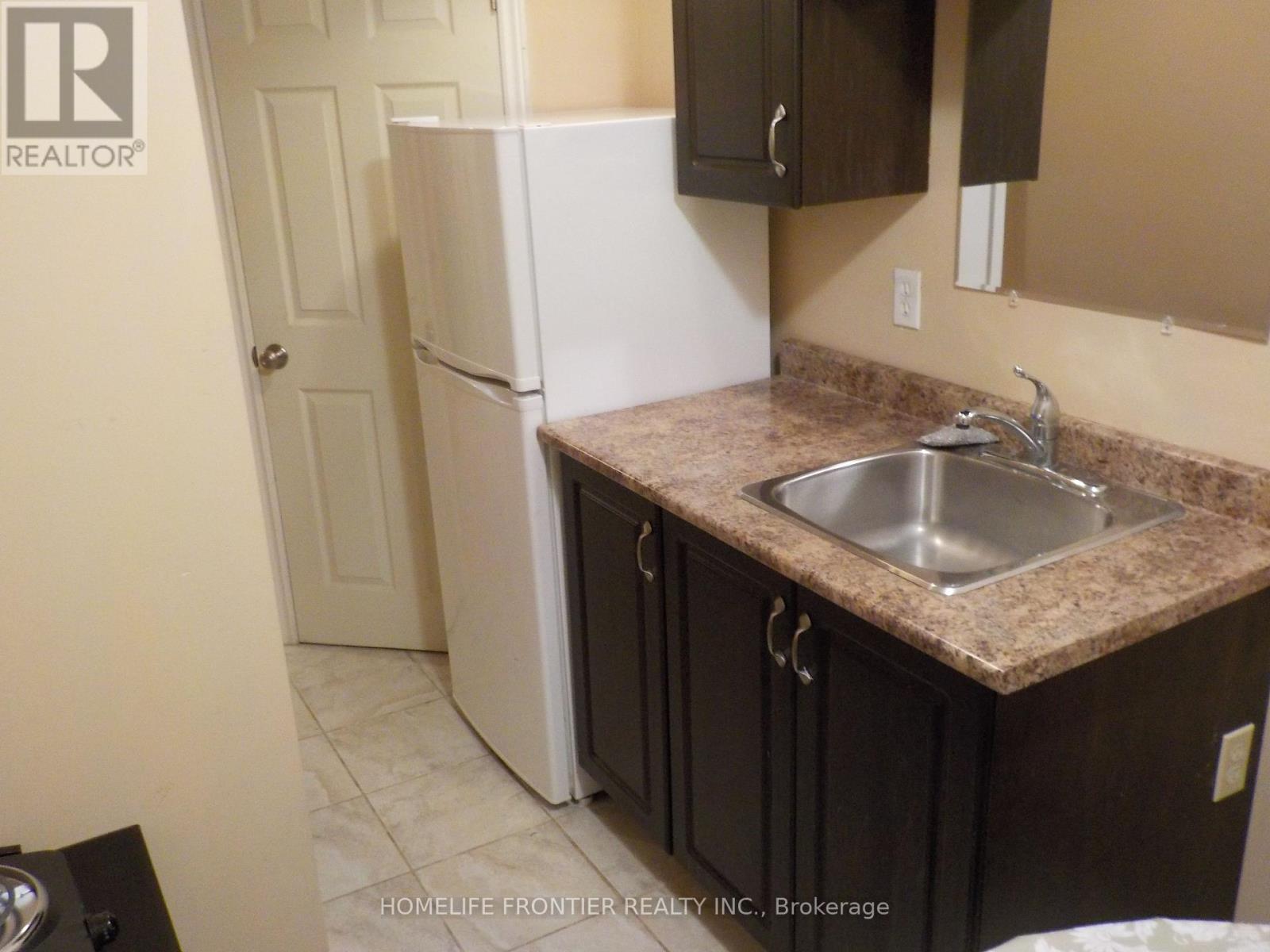 248 Shuter (Basement) Street, Toronto, Ontario  M5A 1W2 - Photo 8 - C13226078
