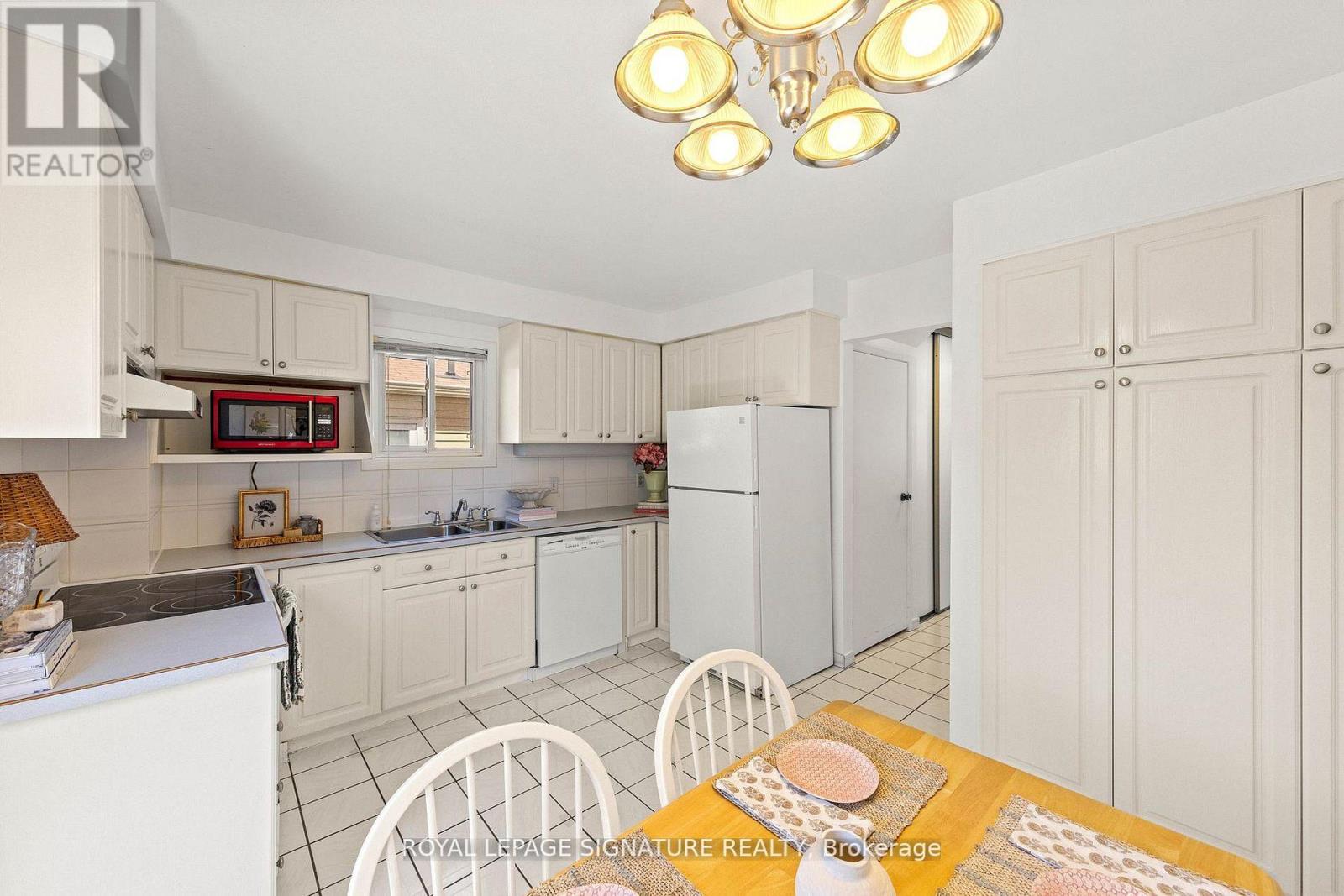 22 Madsen Crescent, Markham, Ontario  L3R 4P3 - Photo 21 - N13226084