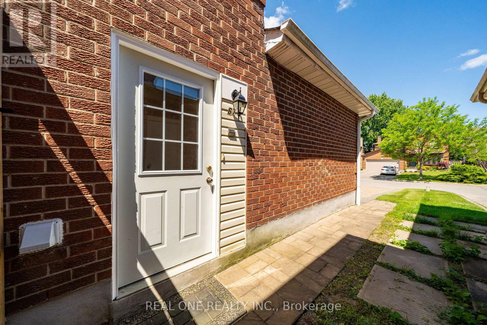 67 Eleanor Circle, Richmond Hill, Ontario  L4C 6K6 - Photo 49 - N13226138