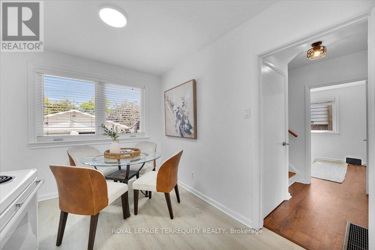 28 Crowland Drive, Toronto, Ontario  M9W 2S4 - Photo 12 - W13226080