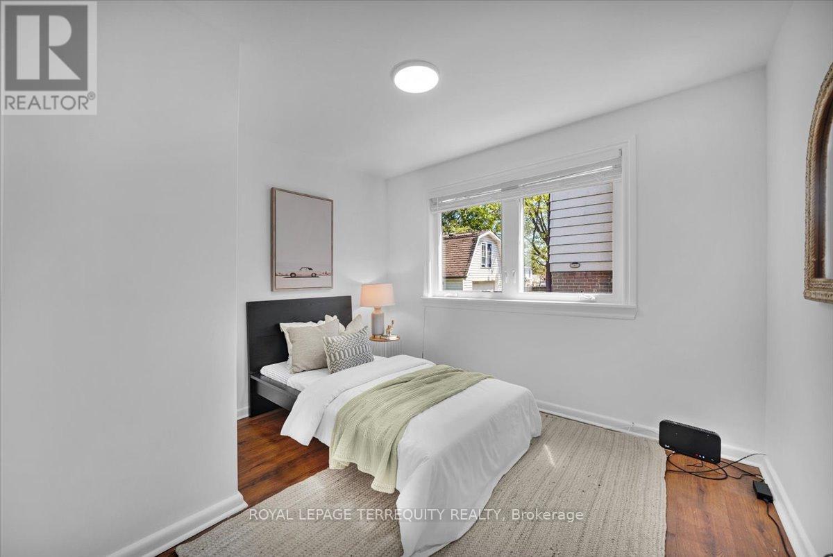 28 Crowland Drive, Toronto, Ontario  M9W 2S4 - Photo 14 - W13226080