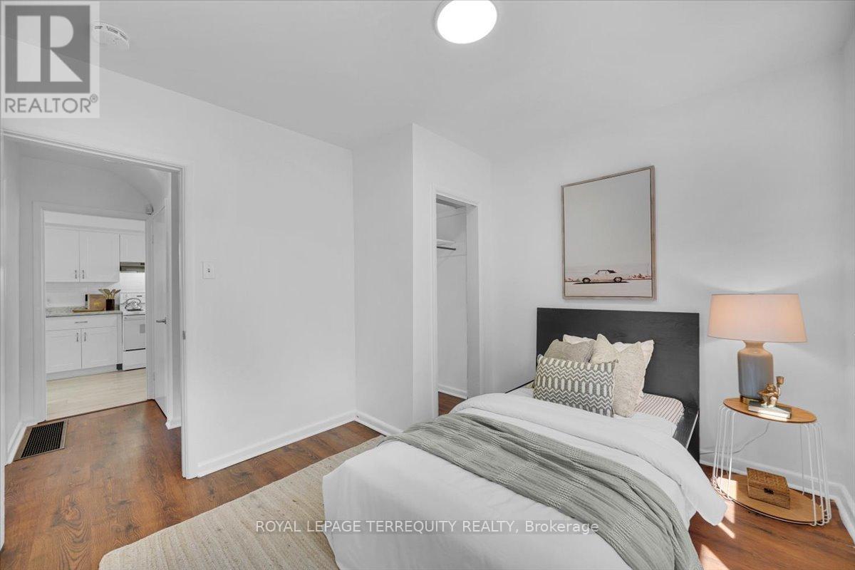 28 Crowland Drive, Toronto, Ontario  M9W 2S4 - Photo 15 - W13226080