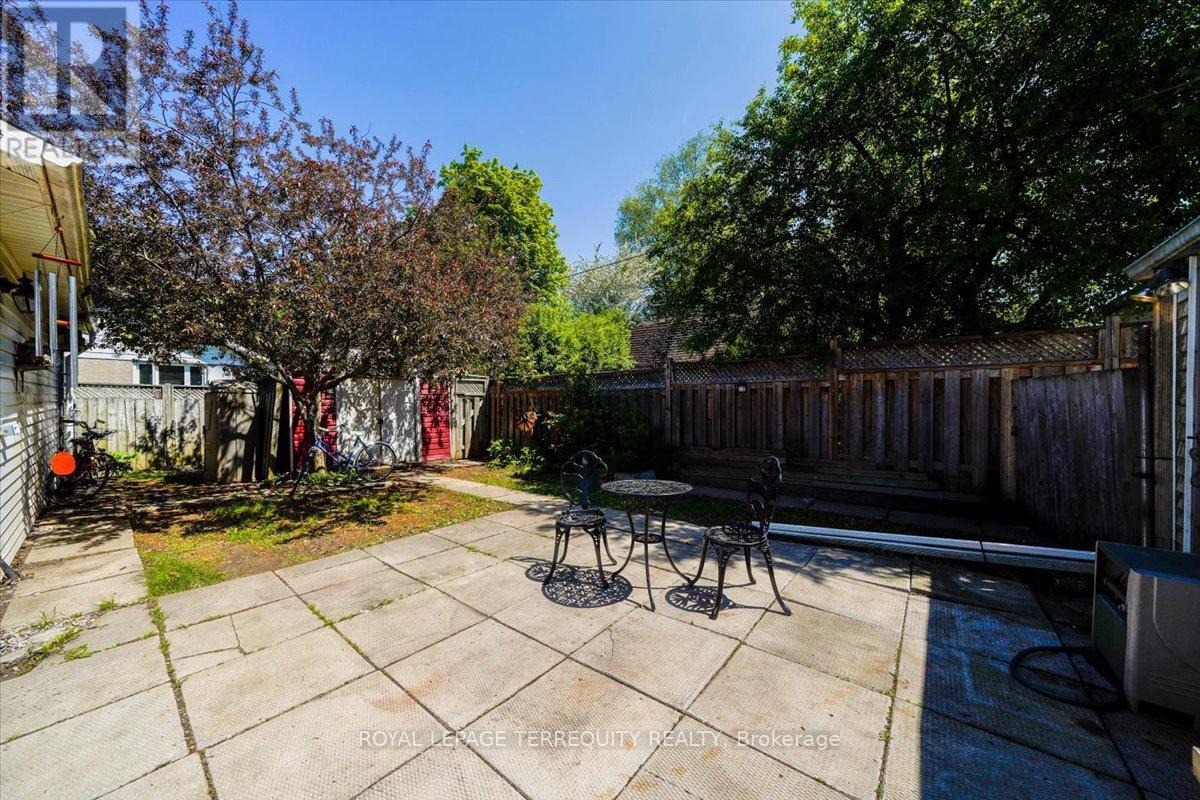 28 Crowland Drive, Toronto, Ontario  M9W 2S4 - Photo 31 - W13226080