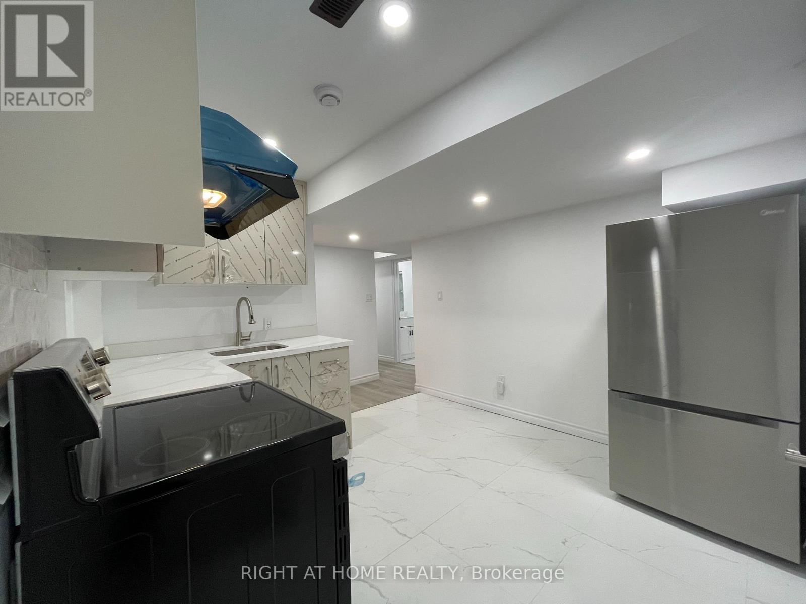 #lower - 58 Meadowcrest Lane, Brampton, Ontario  L7A 0V7 - Photo 15 - W13226092