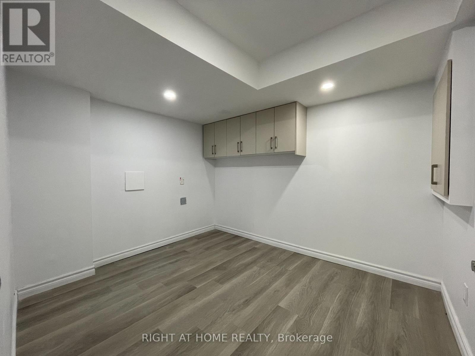 #lower - 58 Meadowcrest Lane, Brampton, Ontario  L7A 0V7 - Photo 19 - W13226092