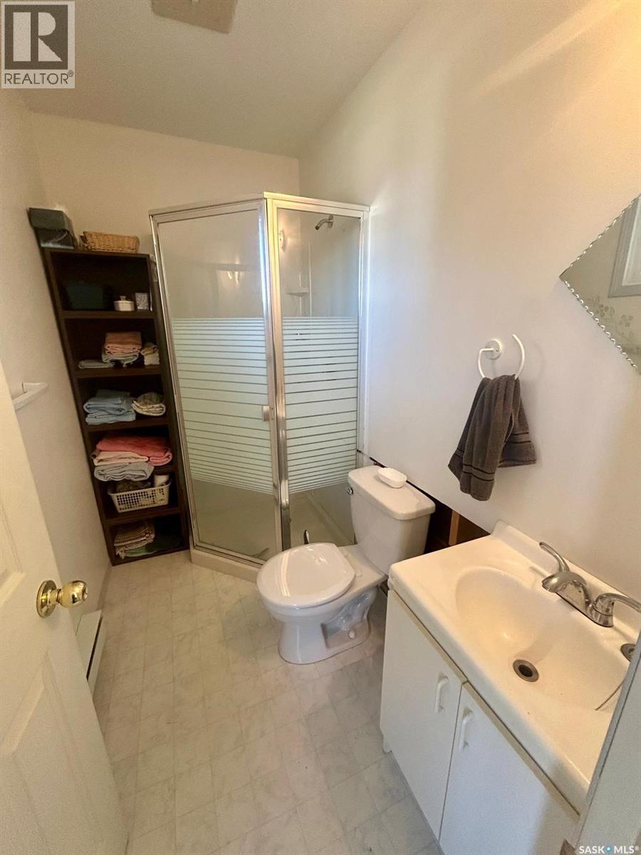 207 Regina Street, Manitou Beach, Saskatchewan  S0K 4T1 - Photo 9 - SK037827