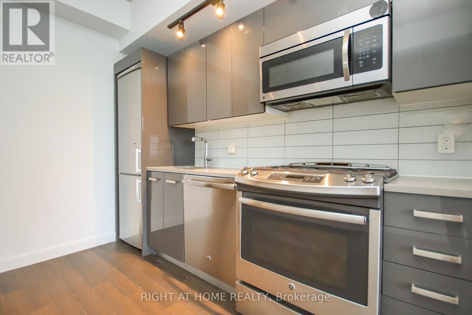 1002 - 224 Lyon Street, Ottawa, Ontario K1R 0C1 - Photo 5 - X13226176