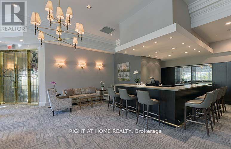 3306 - 65 Harbour Square, Toronto, Ontario  M5J 2L4 - Photo 24 - C13226146