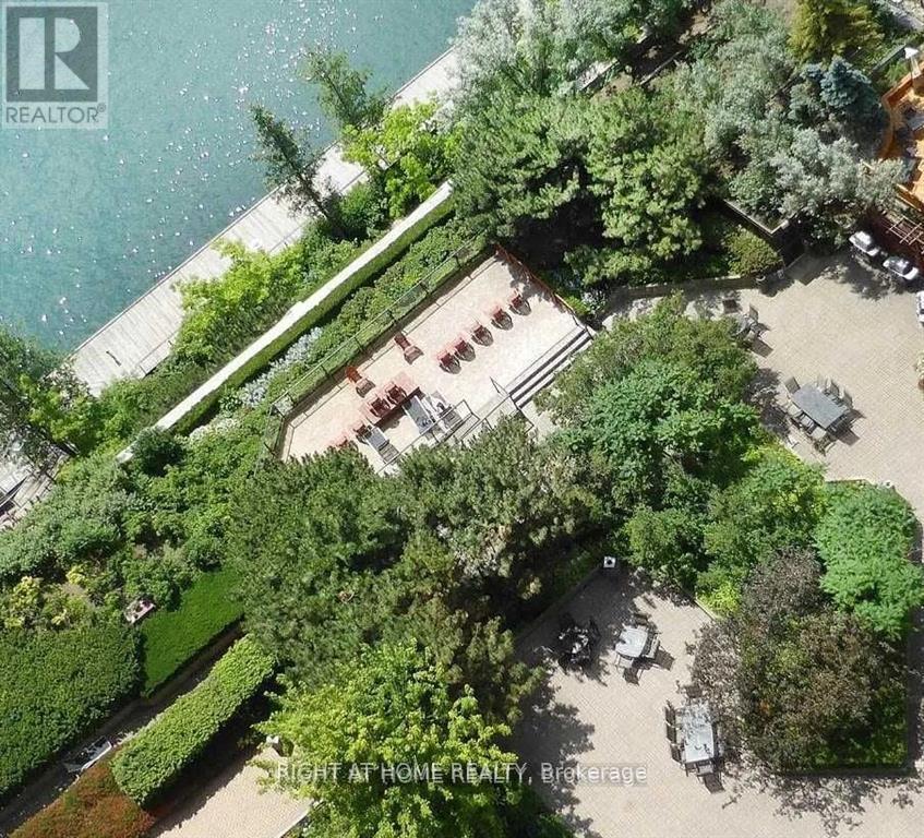 3306 - 65 Harbour Square, Toronto, Ontario  M5J 2L4 - Photo 27 - C13226146