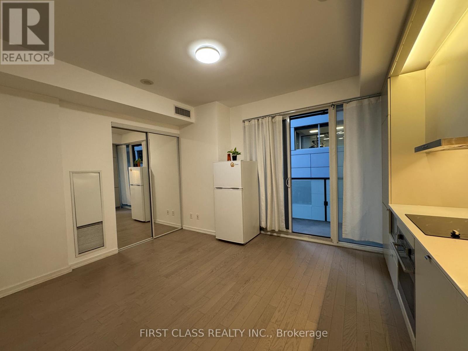 617 - 101 Peter Street, Toronto, Ontario  M5V 0G6 - Photo 3 - C13226150
