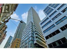 617 - 101 PETER STREET, Toronto, Ontario