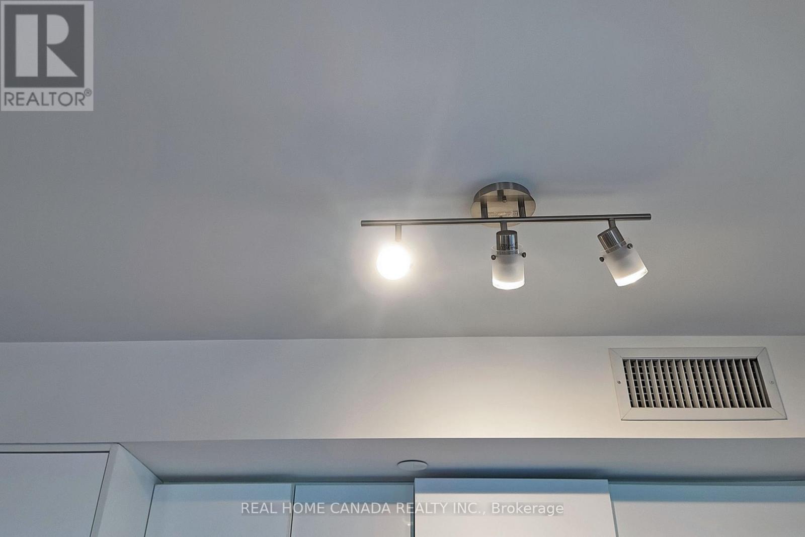 2213 - 195 Redpath Avenue, Toronto, Ontario  M4P 0E4 - Photo 7 - C13226178