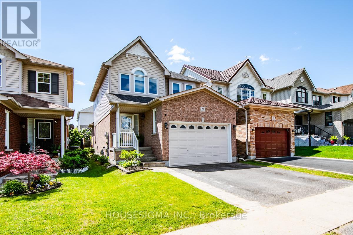 27 STAPLES AVENUE, Clarington, Ontario
