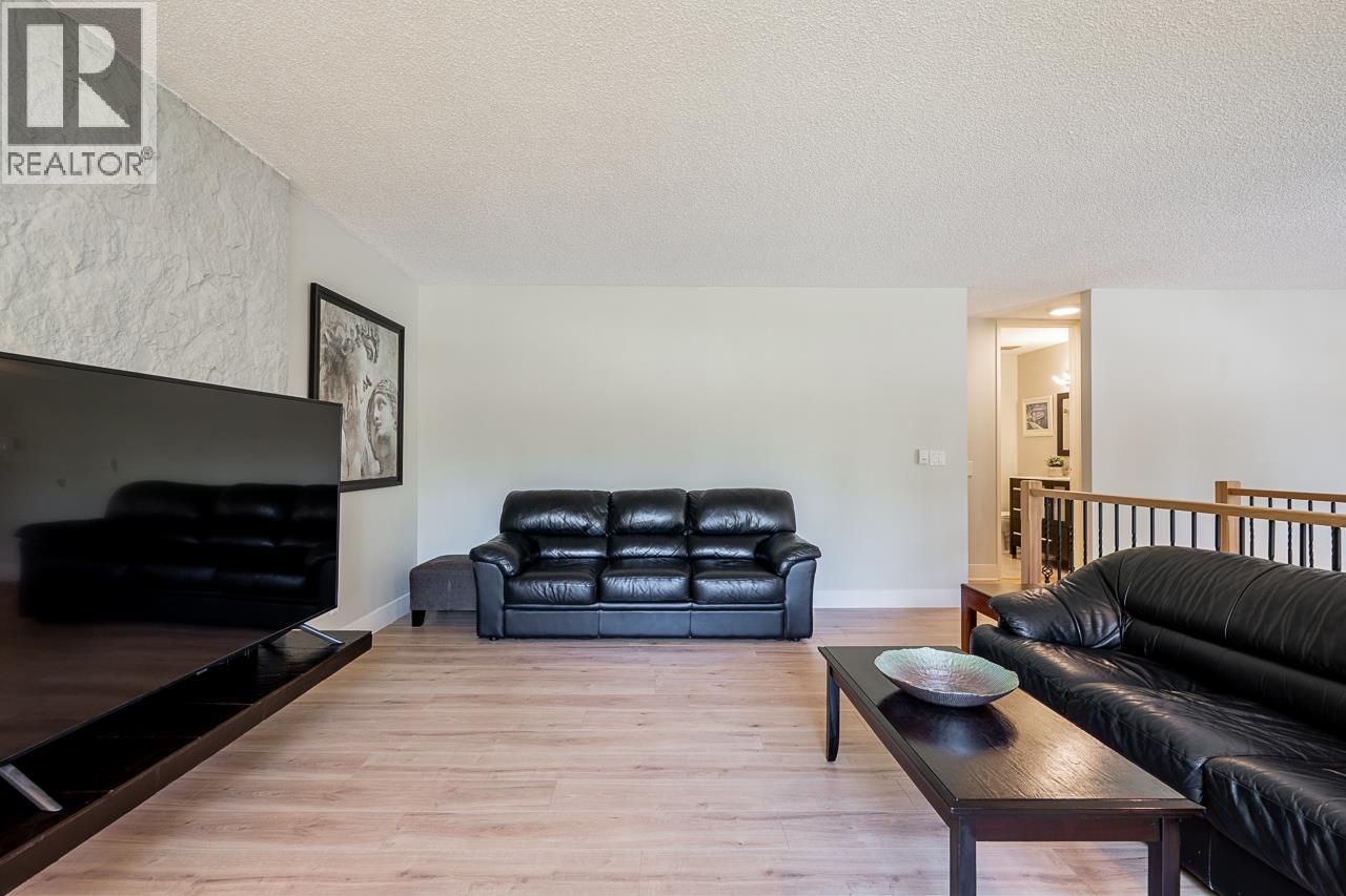 2602 Hawser Avenue, Coquitlam, British Columbia  V3C 4E1 - Photo 5 - R3130275