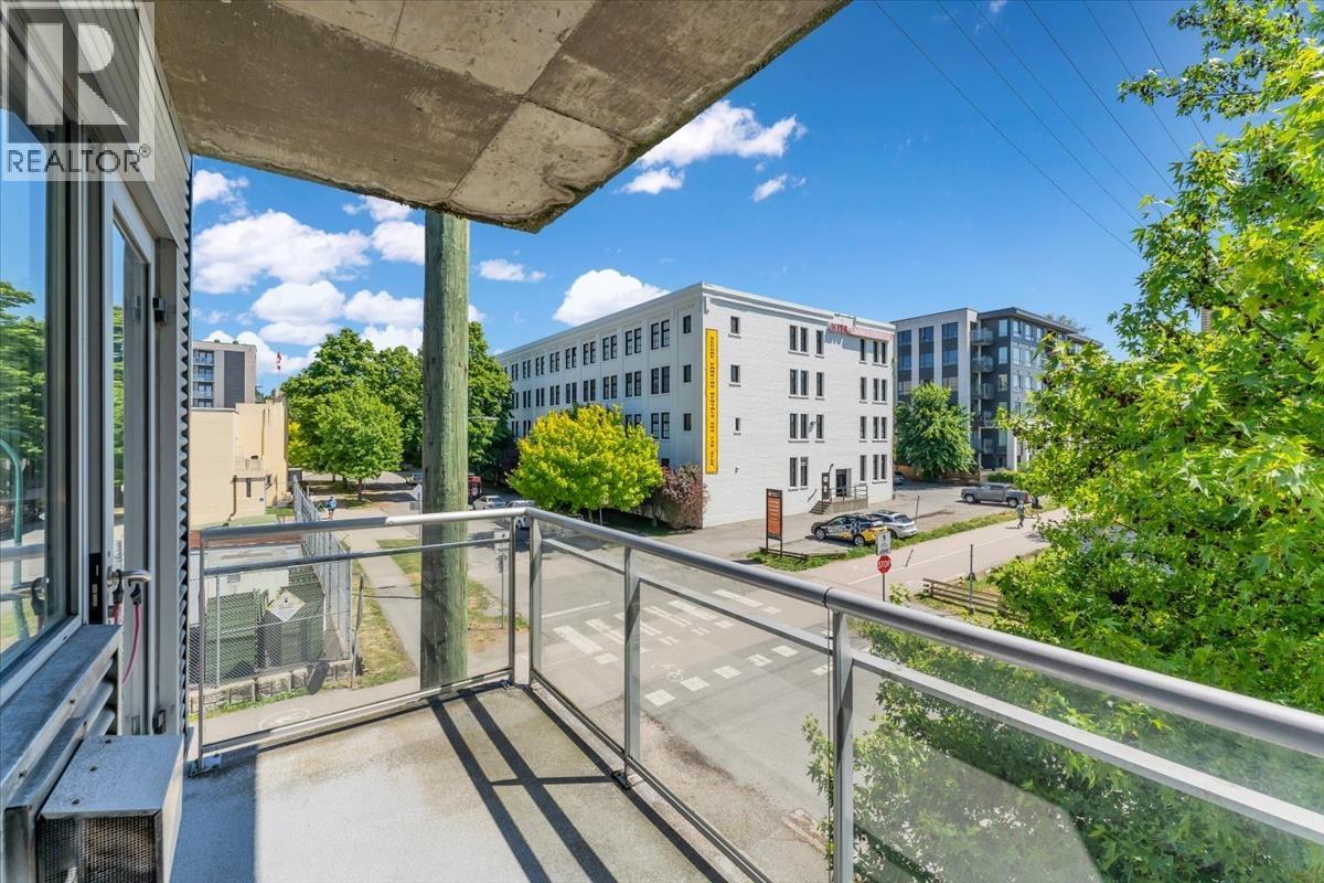 302 2680 Arbutus Street, Vancouver, British Columbia  V6J 5L8 - Photo 7 - R3130232