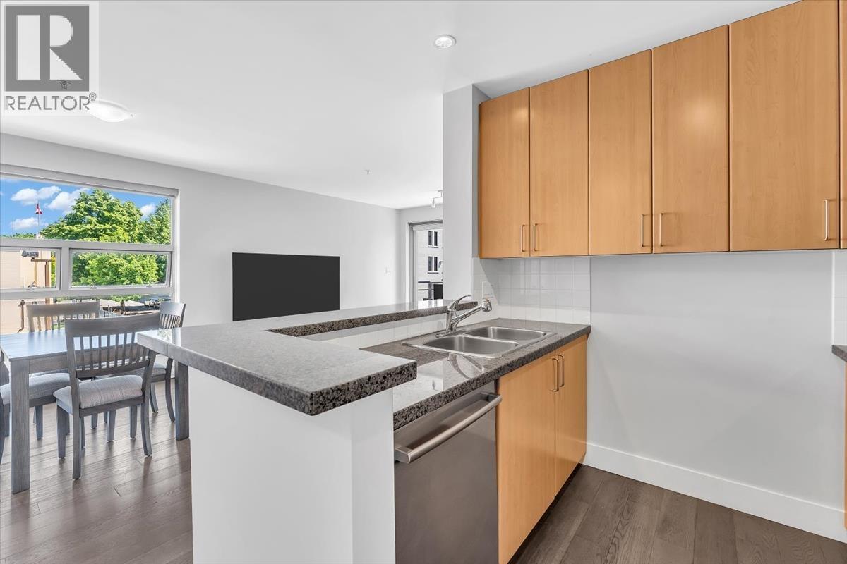 302 2680 Arbutus Street, Vancouver, British Columbia  V6J 5L8 - Photo 13 - R3130232