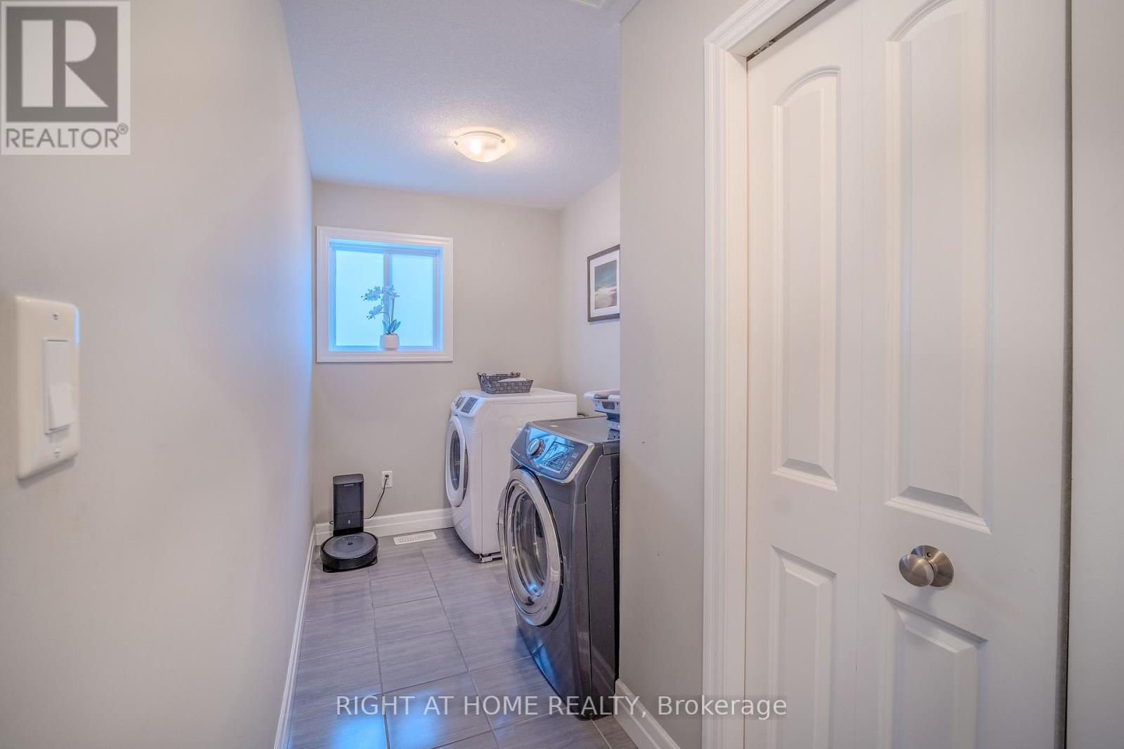 146 Jacob Street W, East Zorra-Tavistock, Ontario  N0B 2R0 - Photo 36 - X13226168