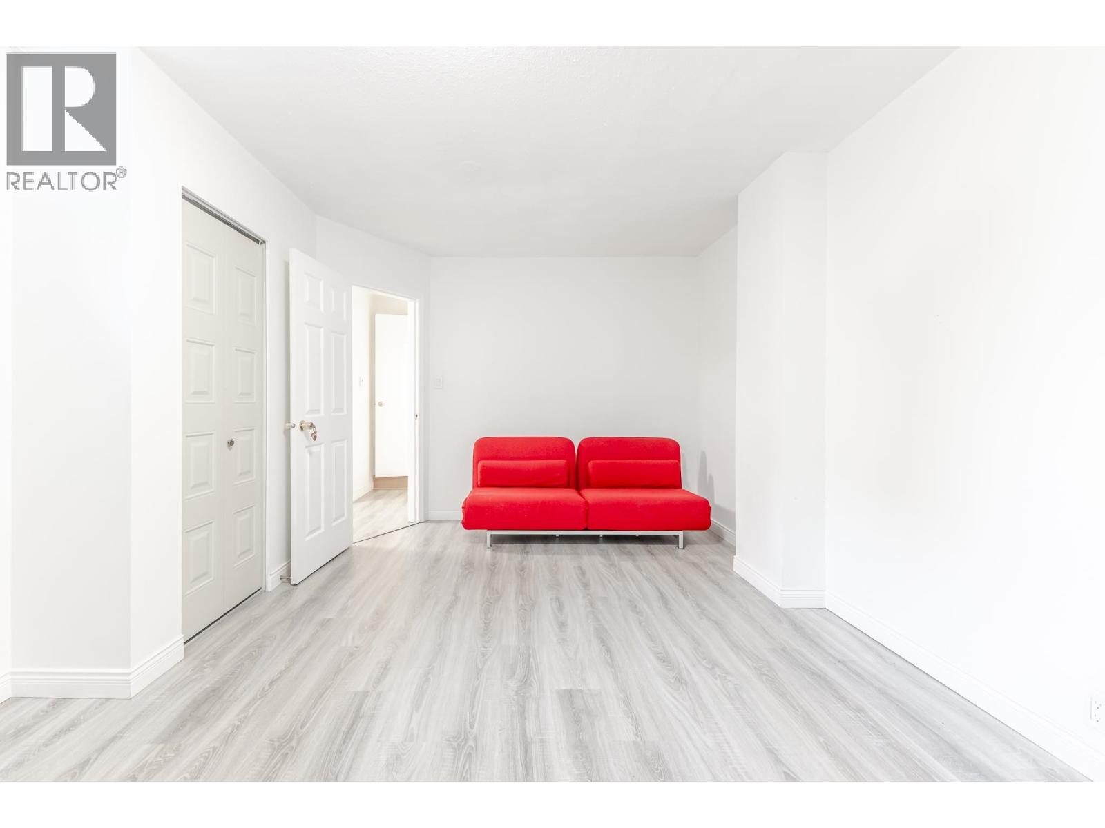 5843 Carson Street, Burnaby, British Columbia  V5J 2Z7 - Photo 33 - R3130693