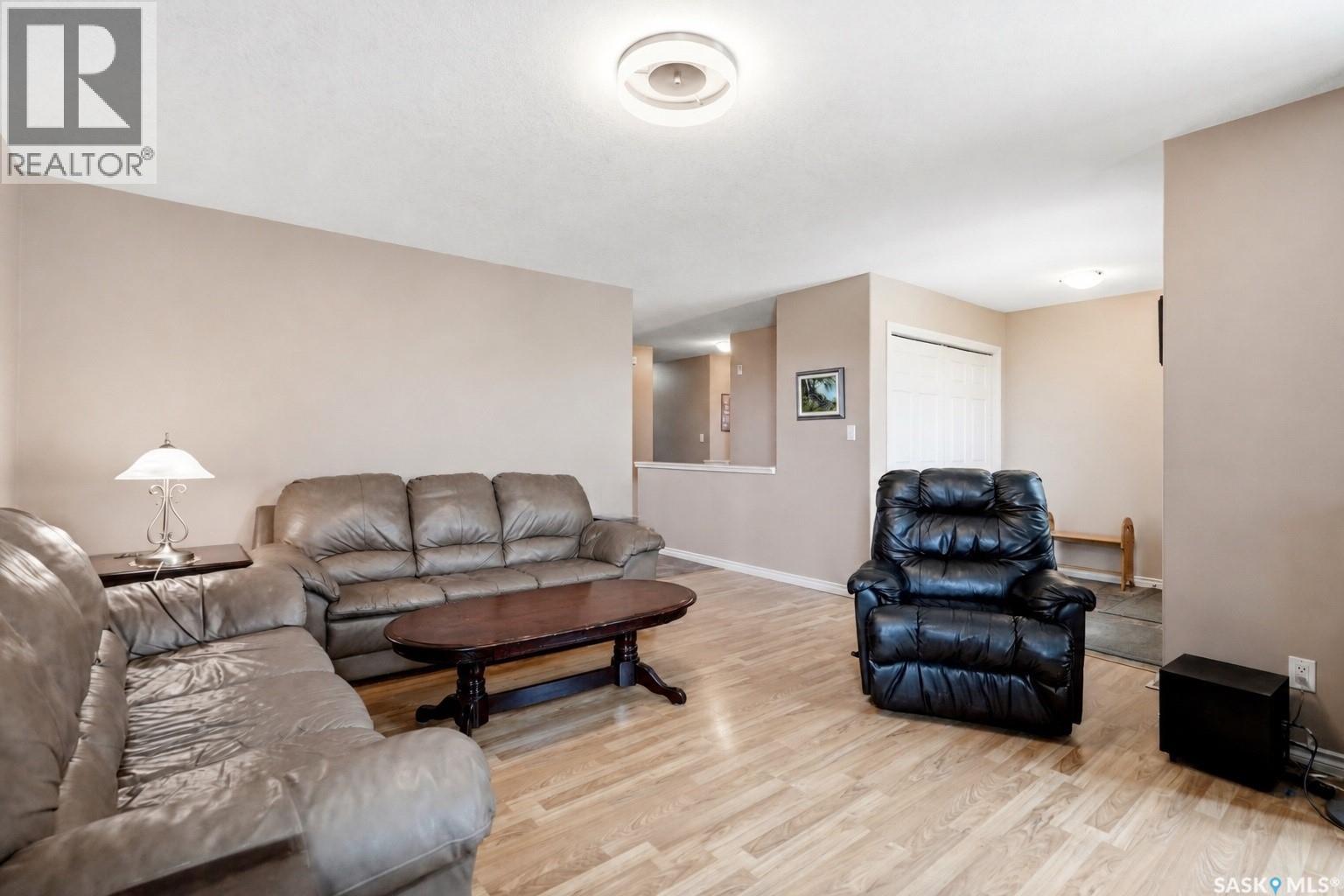 448 Martin Crescent, Sedley, Saskatchewan  S0G 4K0 - Photo 12 - SK037738