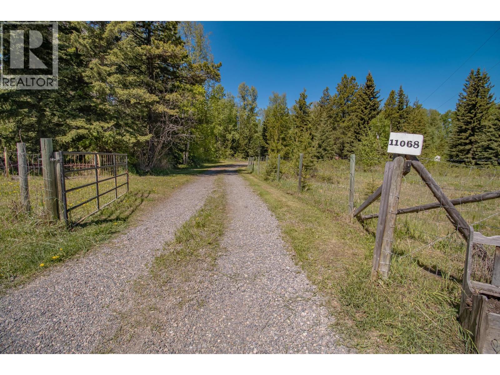 11068 Dickinson Loop Road, Fort St. James, British Columbia  V0J 1P0 - Photo 3 - R3129602