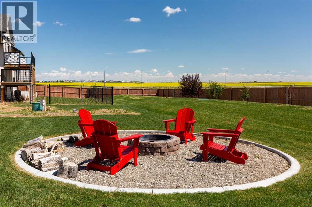 1 Edgemoor Way W, Lethbridge, Alberta T1J 5R6 - Photo 33 - A2298128