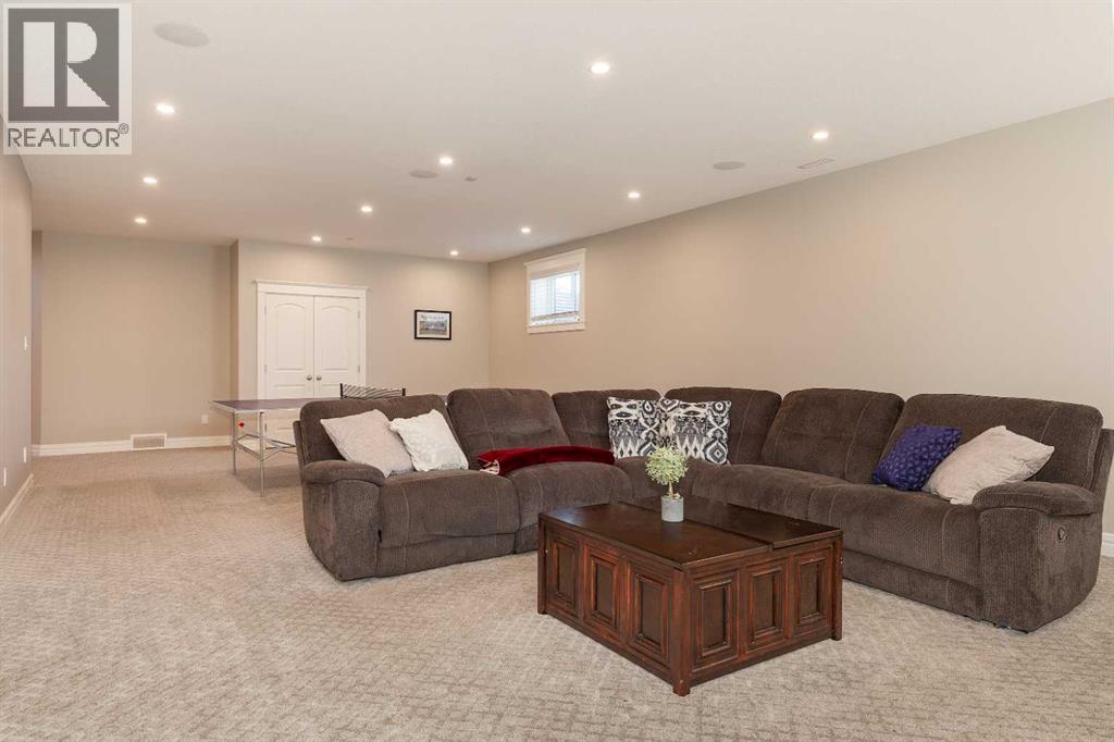 1 Edgemoor Way W, Lethbridge, Alberta T1J 5R6 - Photo 26 - A2298128