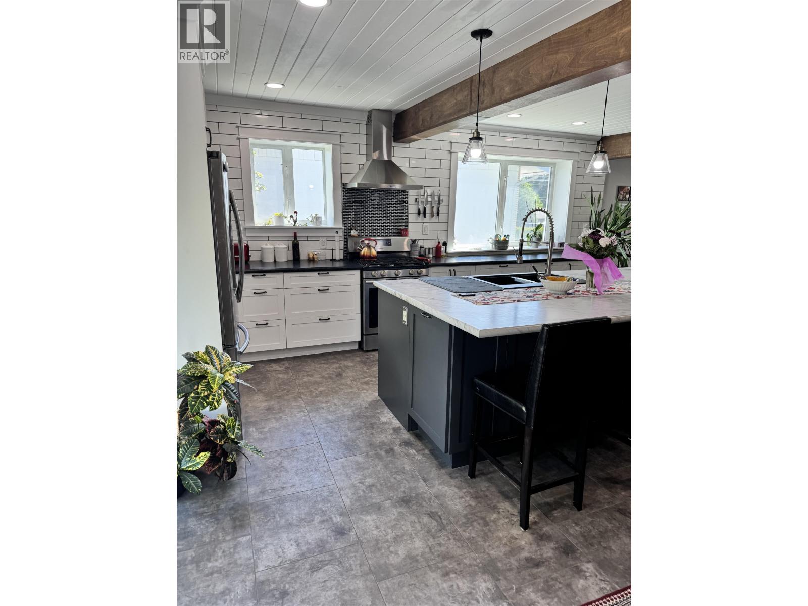 2306 Pear Street, Terrace, British Columbia  V8G 2R2 - Photo 8 - R3130473