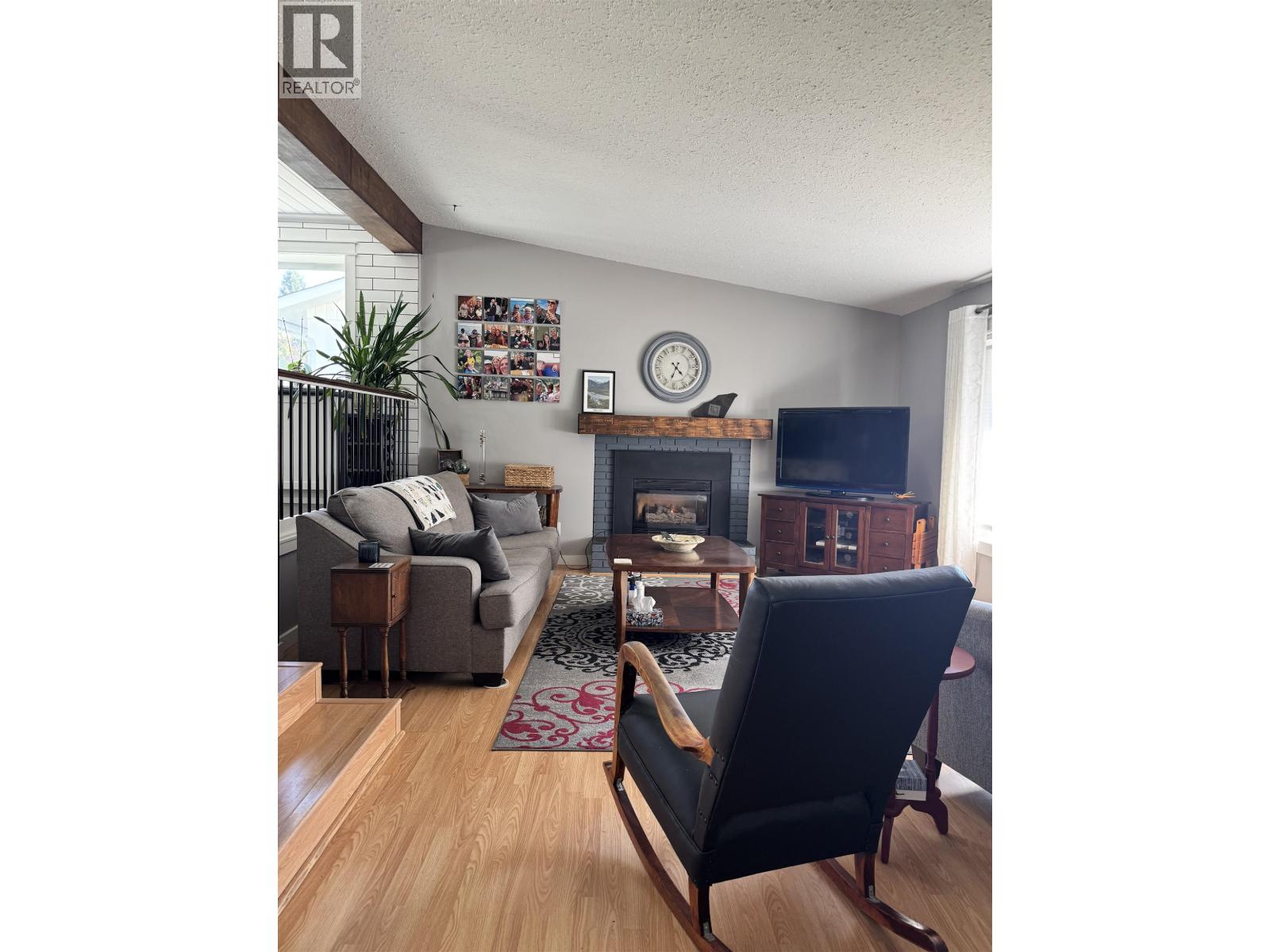 2306 Pear Street, Terrace, British Columbia  V8G 2R2 - Photo 2 - R3130473