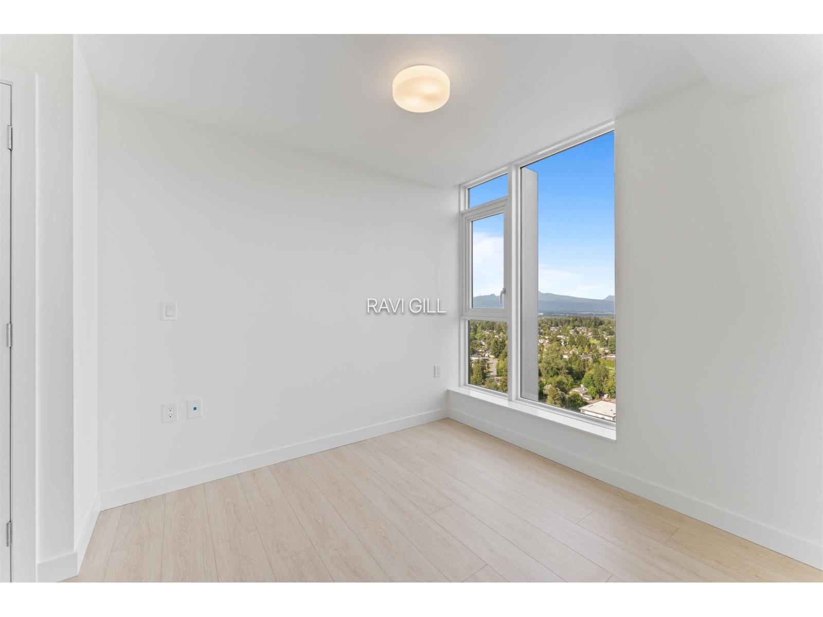 3402 13675 107a Avenue, Surrey, British Columbia  V3T 0X3 - Photo 7 - R3130627