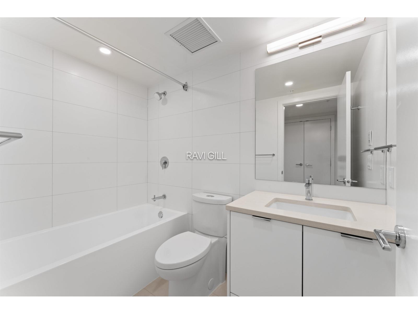 3402 13675 107a Avenue, Surrey, British Columbia  V3T 0X3 - Photo 18 - R3130627