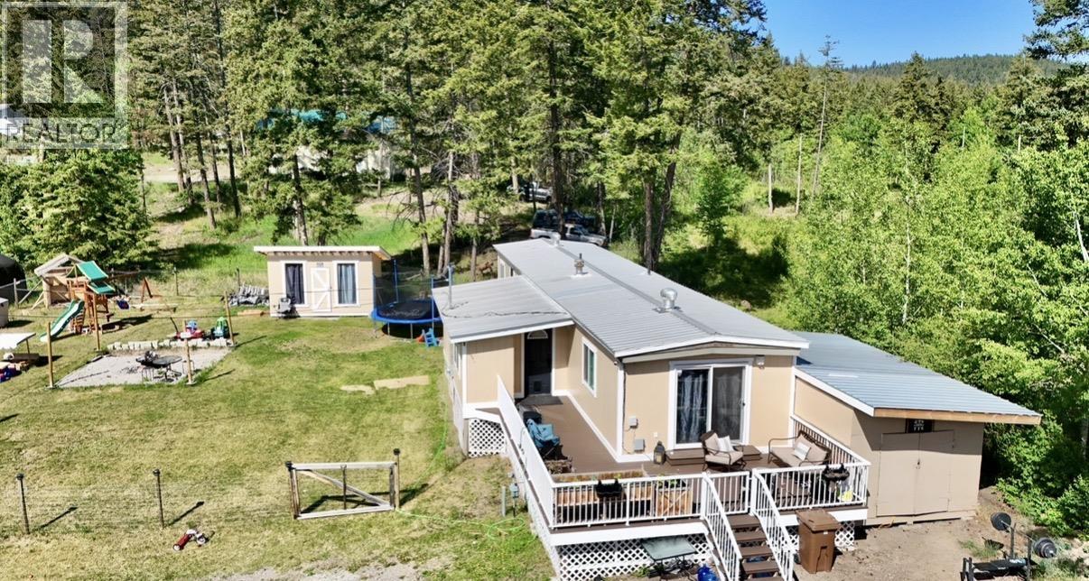 642 Hodgson Road, Williams Lake, British Columbia  V2G 3P9 - Photo 1 - R3130240