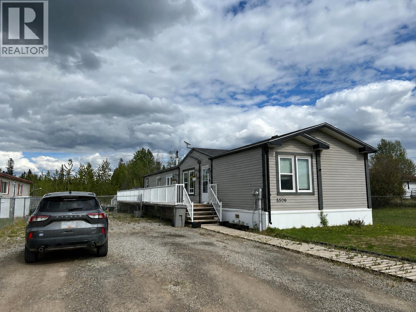 5506 Pine Crescent, Fort Nelson, British Columbia  V0C 1R0 - Photo 1 - R3129538