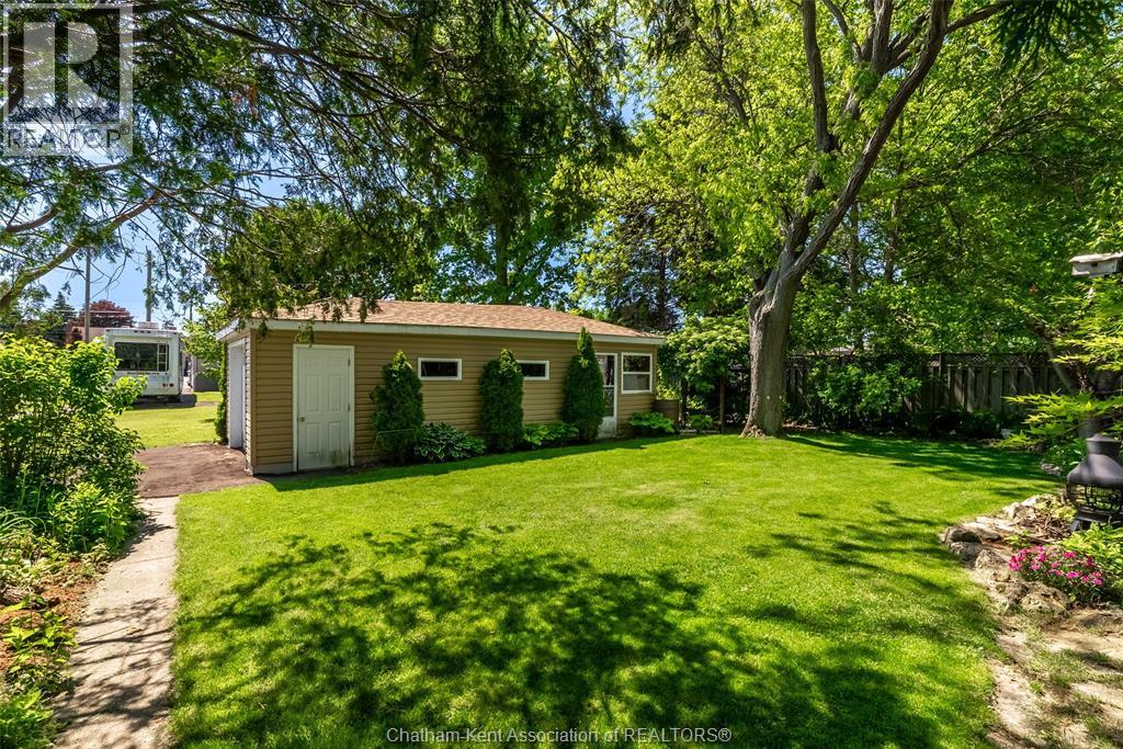 76 Ellis Street, Chatham, Ontario  N7L 2L8 - Photo 6 - 26012598