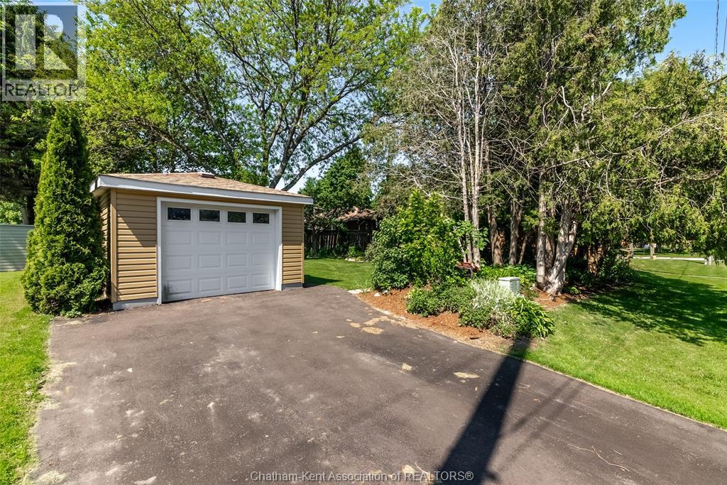 76 Ellis Street, Chatham, Ontario  N7L 2L8 - Photo 7 - 26012598