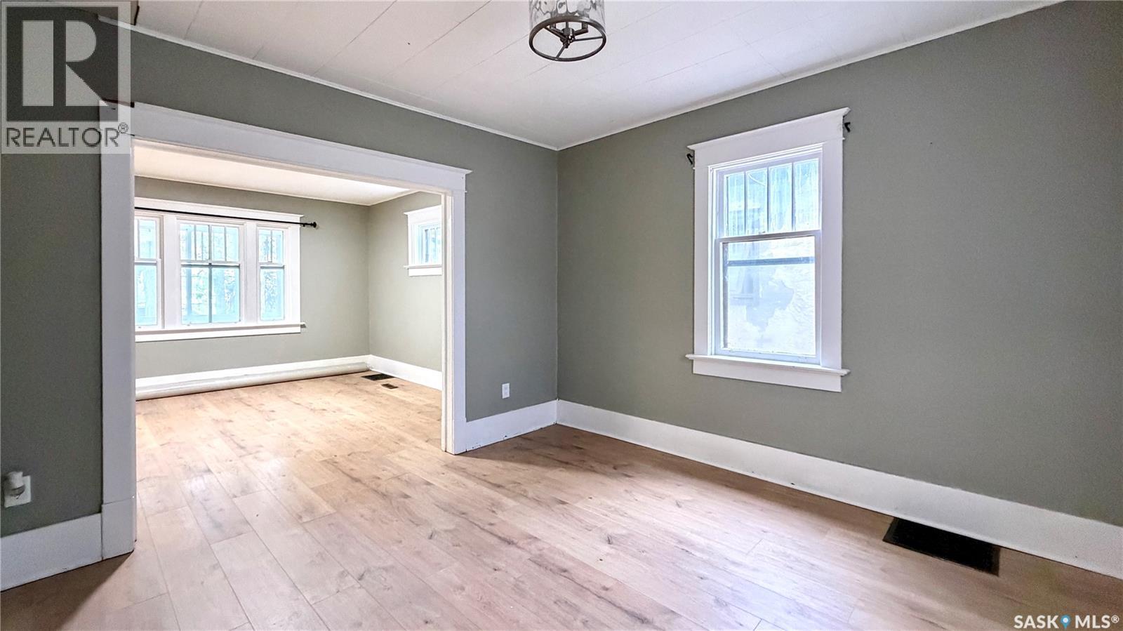 3312 Victoria Avenue, Regina, Saskatchewan  S4T 1L6 - Photo 15 - SK037757