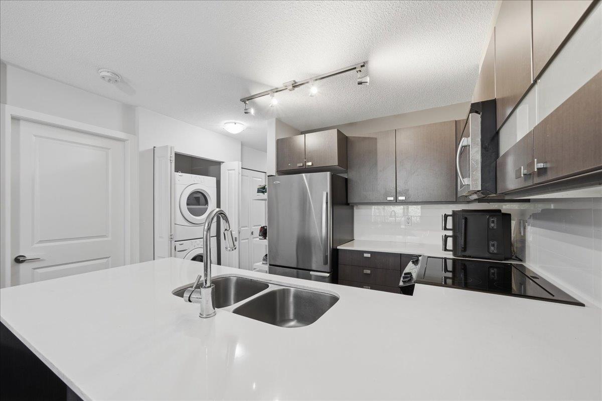 215 21009 56 Avenue, Langley, British Columbia  V3A 0C9 - Photo 4 - R3130797