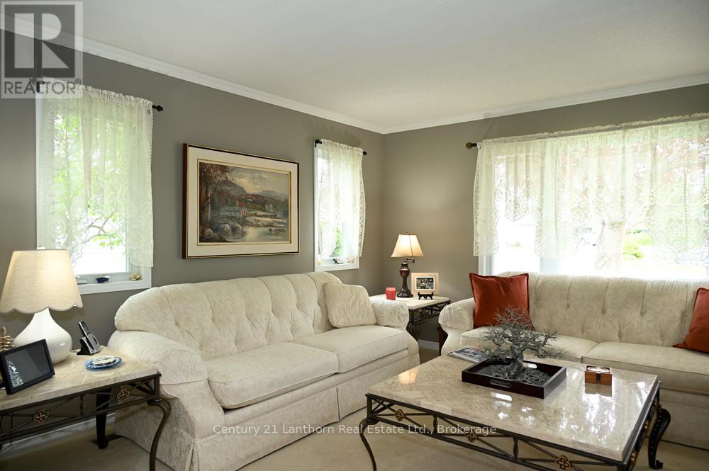 18 Cretney Drive S, Prince Edward County, Ontario  K0K 3L0 - Photo 11 - X13226230