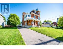 6 TRUE LOVE STREET, Whitewater Region, Ontario
