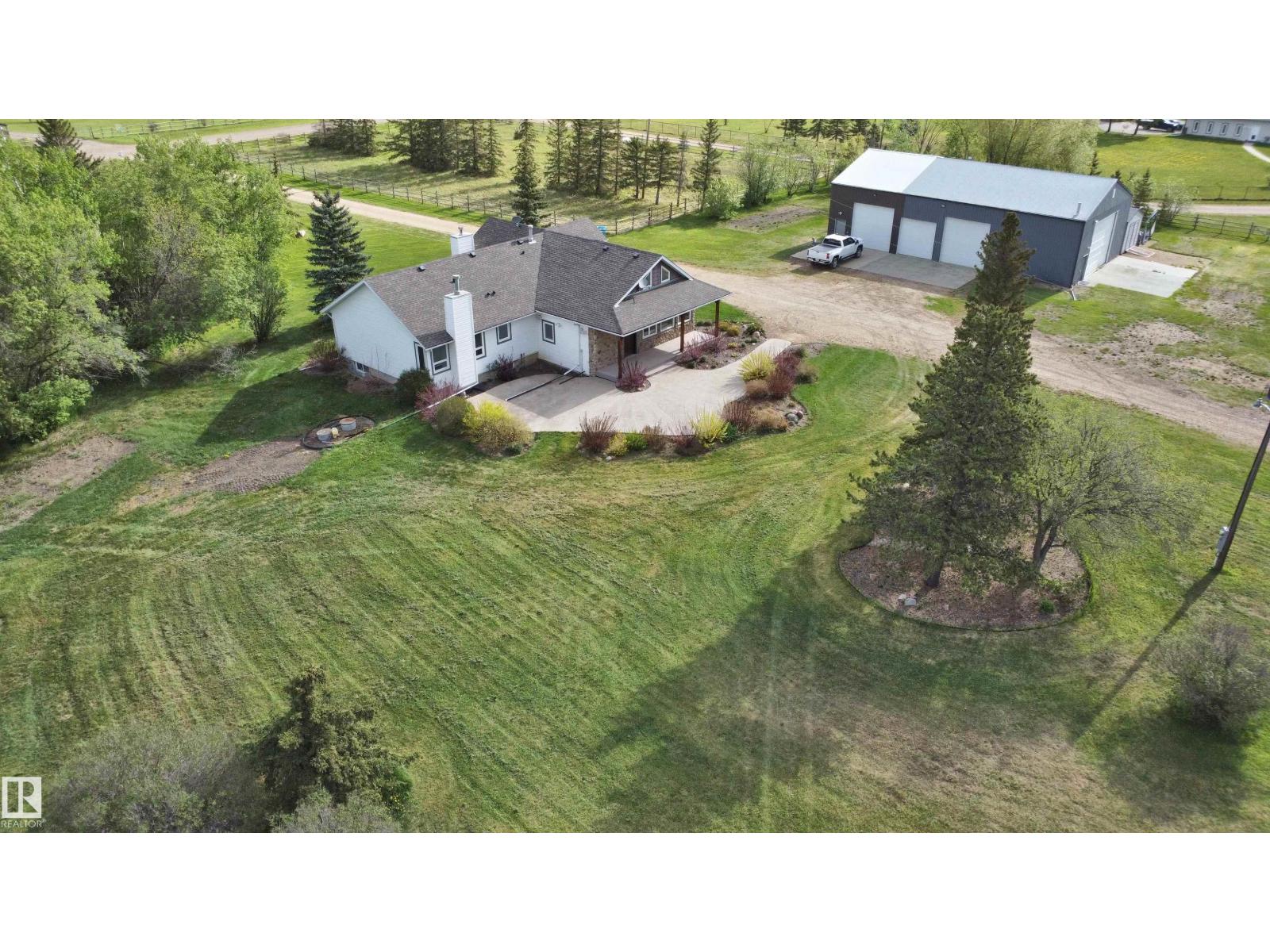 26317 TWP ROAD 552, rural sturgeon county, Alberta