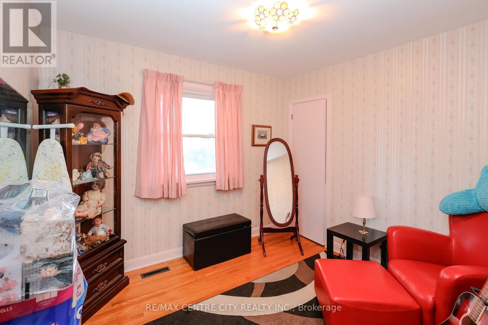 1948 Royal Crescent, London East, Ontario  N5V 1N7 - Photo 8 - X13226218