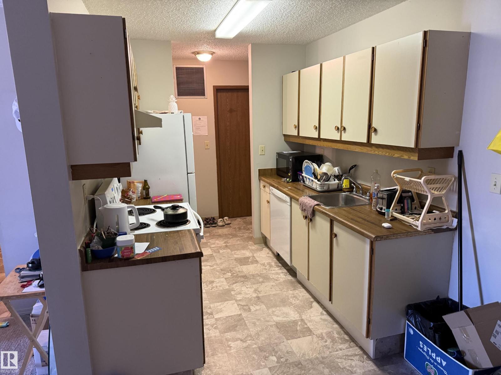 #304 10604 110 Av Nw, Edmonton, Alberta  T6G 0T2 - Photo 3 - E4491218