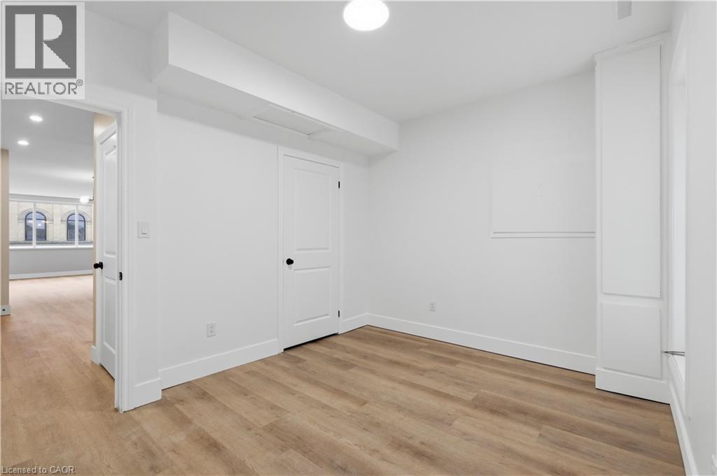 389 Dundas Street, Woodstock, Ontario  N4S 1B6 - Photo 12 - 40834874